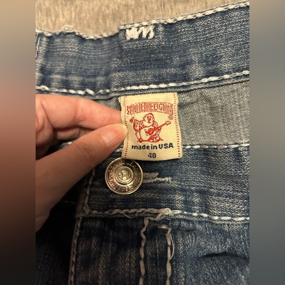 Men’s True Religion Relaxed Jeans - Picture 6 of 8